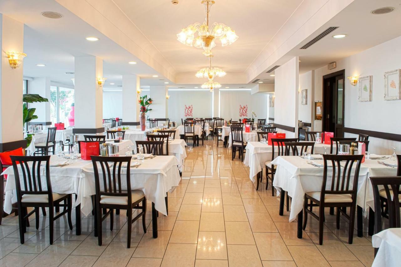Hotel Villa Corallo Сан-Бенедетто-дель-Тронто Экстерьер фото